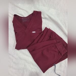 Figs Catarina Top (size L )& Zamora Jogger (Size L/P) -Set